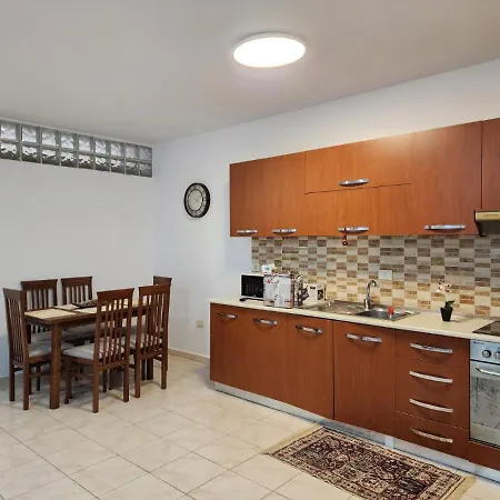 Lejlighed Vollga Apartament 1+1 New